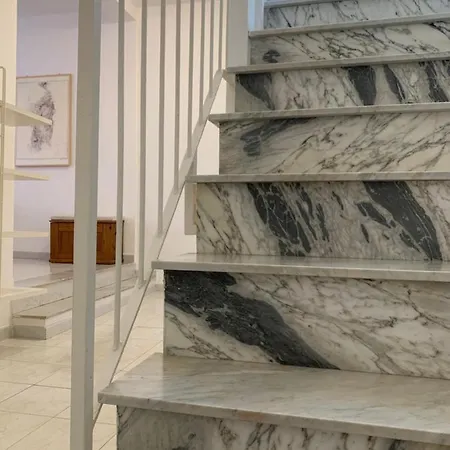 Appartement Gioberti 25 *