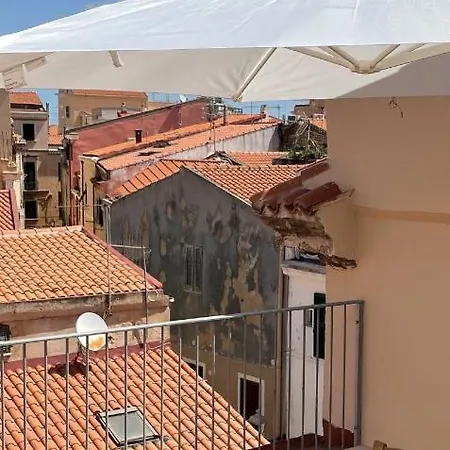 Gioberti 25 *