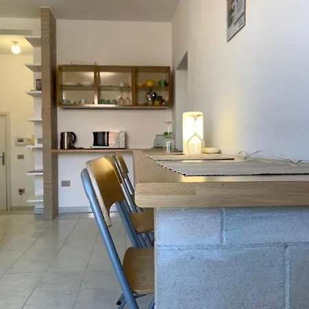 Gioberti 25 *